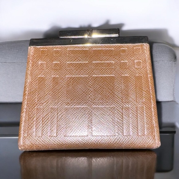 Burberry coin case, dark brown check leather EUC - Picture 5 of 7